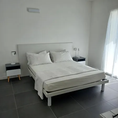 I Tre Olivi Apartment *